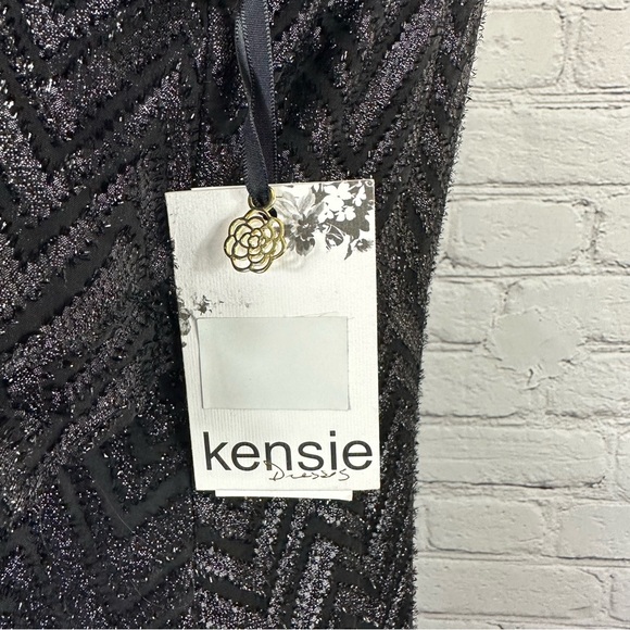 KENSIE RUFFLE SHIMMERY BLACK DRESS SIZE(10) - Picture 9 of 17